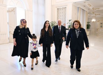 Heydər Əliyev Fondunun vitse-prezidenti Leyla Əliyeva Sumqayıtda “Ülviyyət” adlı tədbirdə iştirak edib