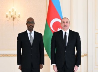 Prezident İlham Əliyev Ruandanın Azərbaycanda yeni təyin olunmuş səfirinin etimadnaməsini qəbul edib