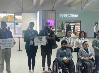 COP29 məkanında dəniz mədənçiliyi və balina ovuna qarşı etiraz aksiyası keçirildi