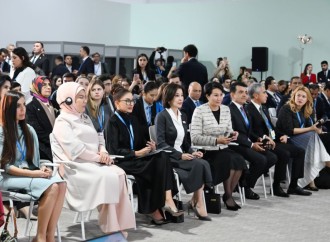 COP29-da Birinci xanımların iştirakı ilə “Gənclər iqlim fəaliyyətlərinin ön cəbhəsində” mövzusunda konfrans keçirilib