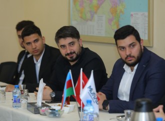 MÜSİAD İdarə Heyətinin üzvü Altuğ Karataş və “MÜSİAD İnvest”in sədri Serhat Kısakürek MÜSİAD Azərbaycan mərkəzini ziyarət edib
