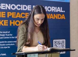 Heydər Əliyev Fondunun vitse-prezidenti Leyla Əliyeva Kiqali Soyqırımı Memorialını ziyarət edib
