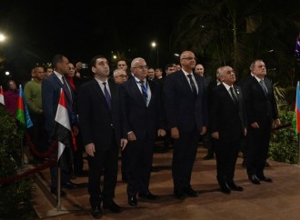 Əli Əsədov Misirdə Ümummilli Lider Heydər Əliyevin xatirəsini yad edib