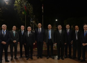 Əli Əsədov Misirdə Ümummilli Lider Heydər Əliyevin xatirəsini yad edib