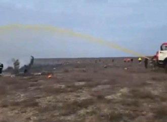 Bakıdan Qroznıya uçan təyyarə Aktauda qəzaya uğradı