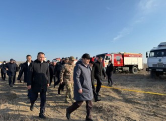 Təyyarə qəzası ilə bağlı yaradılan dövlət komissiyasının üzvləri hadisə yerindədir