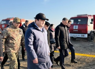 Təyyarə qəzası ilə bağlı yaradılan dövlət komissiyasının üzvləri hadisə yerindədir