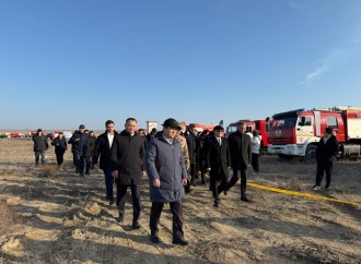 Təyyarə qəzası ilə bağlı yaradılan dövlət komissiyasının üzvləri hadisə yerindədir