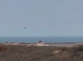 Bakıdan Qroznıya uçan təyyarə Aktauda qəzaya uğradı