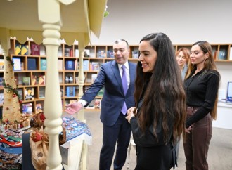 Heydər Əliyev Fondunun vitse-prezidenti Leyla Əliyeva və Bakı Media Mərkəzinin rəhbəri Arzu Əliyeva DOST İnklüziv İnkişaf və Yaradıcılıq Mərkəzini ziyarət ediblər