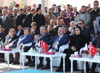 Türkiyə və Qətər Suriyada 1400 ailəyə yeni evlər təqdim edib