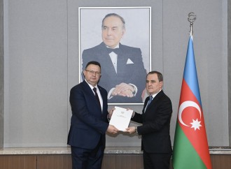 Ceyhun Bayramov Belarusun yeni səfiri ilə strateji tərəfdaşlığın inkişaf perspektivlərini müzakirə etdi