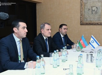 Ceyhun Bayramov israilli həmkarı ilə Qəzza zolağındakı vəziyyəti müzakirə edib