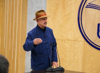 Gənclərlə “Reza Deqatinin gözündə Xocalı Soyqırımı” adlı görüş keçirilib