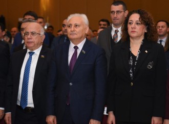 Bakıda “Daha Ədalətli Bir Dünya” adlı panel toplantısı keçirilir