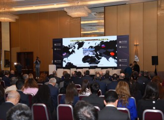 Bakıda “Daha Ədalətli Bir Dünya” adlı panel toplantısı keçirilir