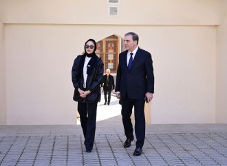 Birinci vitse-prezidenti Mehriban Əliyeva Gəncənin Şah Abbas və Hüseyniyyə məscidlərinin mövcud vəziyyəti ilə tanış olub
