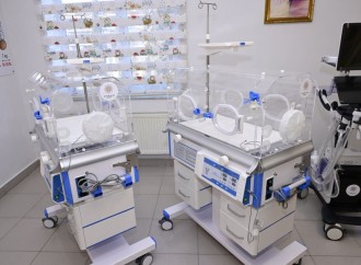Birinci vitse-prezident Mehriban Əliyeva Gəncə Şəhər Birləşmiş Xəstəxanasının Perinatal Mərkəzində olub