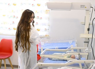 Birinci vitse-prezident Mehriban Əliyeva Gəncə Şəhər Birləşmiş Xəstəxanasının Perinatal Mərkəzində olub