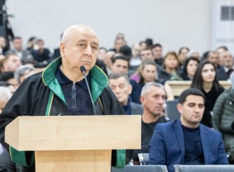 Arayik Harutyunyan: Qondarma rejimdə “bank sistemi” Ermənistan Mərkəzi Bankı tərəfindən idarə olunurdu - Məhkəmə