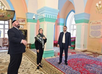 Heydər Əliyev Fondunun vitse-prezidenti Leyla Əliyeva Qubada “Səkinə xanım” məscidini ziyarət edib