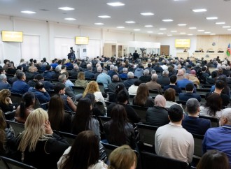 Azərbaycan hərbçilərinə qarşı döyüşdüyümə görə ordenlə təltif olunmuşam - David İşxanyan