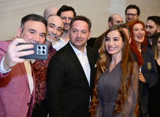 Bakı Media Mərkəzinin prezidenti Arzu Əliyeva Nizami Kino Mərkəzində “Tağıyev: Çar” bədii filminin təqdimat mərasimində iştirak edib