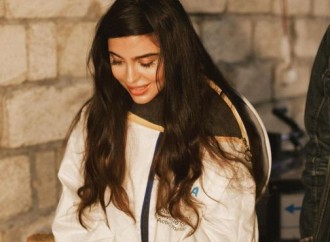 Leyla Əliyeva və Arzu Əliyeva Qəbələdə “Gənc arıçı” layihəsinin iştirakçıları ilə görüşüblər