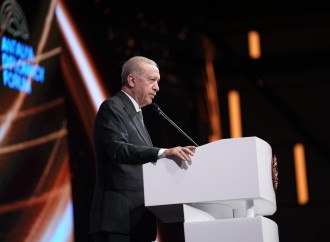 Türk Mədəniyyəti və İrsi Fondunun prezidenti IV Antalya Diplomatik Forumunun açılış mərasimində iştirak edib