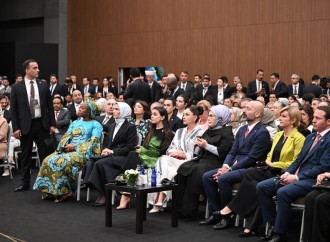 Birinci xanım Mehriban Əliyeva Antalya Diplomatiya Forumunun panel iclasında iştirak edib
