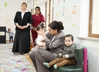 Birinci vitse-prezident Mehriban Əliyeva və Heydər Əliyev Fondunun vitse-prezidenti Leyla Əliyeva Bakıdakı 1 saylı körpələr evində və 1 saylı uşaq evi sosial xidmət müəssisəsində olublar