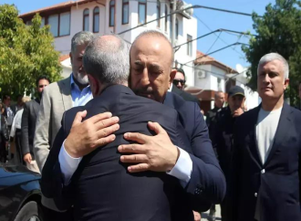 Ceyhun Bayramov Çavuşoğlunun atasının dəfn mərasimində iştirak edib