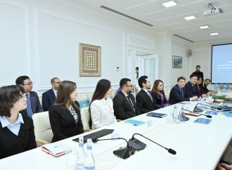 Heydər Əliyev Fondunun vitse-prezidenti Leyla Əliyeva və Bakı Media Mərkəzinin rəhbəri Arzu Əliyeva Türk Mədəniyyəti və İrsi Fondunu ziyarət ediblər