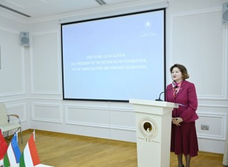 Heydər Əliyev Fondunun vitse-prezidenti Leyla Əliyeva və Bakı Media Mərkəzinin rəhbəri Arzu Əliyeva Türk Mədəniyyəti və İrsi Fondunu ziyarət ediblər
