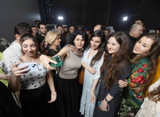 Heydər Əliyev Fondunun vitse-prezidenti Leyla Əliyeva və Arzu Əliyeva “Yalnız mədəniyyət” musiqili-bədii gecədə iştirak ediblər