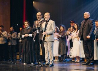Heydər Əliyev Fondunun vitse-prezidenti Leyla Əliyeva və Arzu Əliyeva “Yalnız mədəniyyət” musiqili-bədii gecədə iştirak ediblər