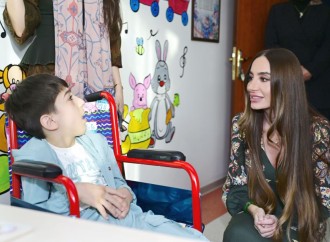 Heydər Əliyev Fondunun vitse-prezidenti Leyla Əliyeva və Bakı Media Mərkəzinin rəhbəri Arzu Əliyeva Naxçıvana səfər ediblər