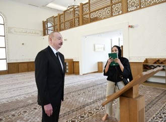 Prezident İlham Əliyev və Birinci xanım Mehriban Əliyeva Şuşa rayonunun Daşaltı kənd məscidinin açılışında iştirak ediblər
