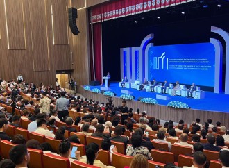 Türk Mədəniyyəti və İrsi Fondunun prezidenti Aktotı Raimkulova Yəsəvi irsinə həsr olunan Beynəlxalq Simpoziumda iştirak edib