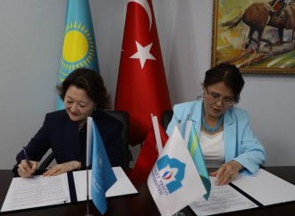 Türk Mədəniyyəti və İrsi Fondu ilə Xoca Əhməd Yəsəvi adına Beynəlxalq Qazax-Türk Universiteti arasında Anlaşma Memorandumu imzalanıb