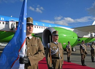 Şavkat Mirziyoyevin Macarıstana rəsmi səfəri başlayıb