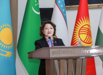 Türk Mədəniyyəti və İrsi Fondu Bəxtiyar Vahabzadənin yubiley tədbirində iştirak edib