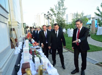 Türkmənistanda 28 May - Müstəqillik Günü qeyd olunub