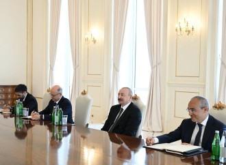 Prezident İlham Əliyev Türkiyənin energetika və təbii sərvətlər nazirini qəbul edib