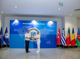 NATO-a məxsus mərkəzdə Azərbaycan bayrağı qaldırılıb
