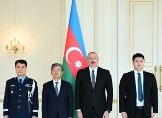 Prezident İlham Əliyev Koreya Respublikasının Azərbaycanda yeni təyin olunmuş səfirinin etimadnaməsini qəbul edib