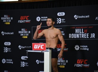 Bakıda "UFC Fight Night" iştirakçılarının rəsmi çəki mərasimi keçirilib