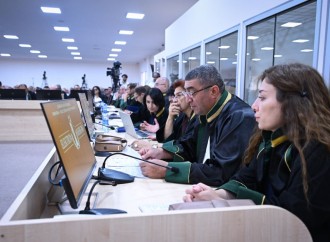 Ermənistan silahlı qüvvələrinin təxribatları nəticəsində yaralanmış, evləri dağıdılmış, əsir və girovluqda olmuş 60-dan çox zərərçəkmiş şəxs məhkəmədə ifadə verib