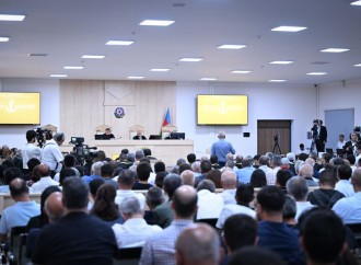 Ermənistan silahlı qüvvələrinin təxribatları nəticəsində yaralanmış, evləri dağıdılmış, əsir və girovluqda olmuş 60-dan çox zərərçəkmiş şəxs məhkəmədə ifadə verib