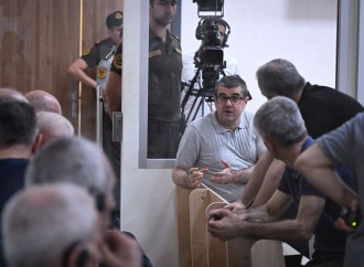 Ermənistan silahlı qüvvələrinin təxribatları nəticəsində yaralanmış, evləri dağıdılmış, əsir və girovluqda olmuş 60-dan çox zərərçəkmiş şəxs məhkəmədə ifadə verib